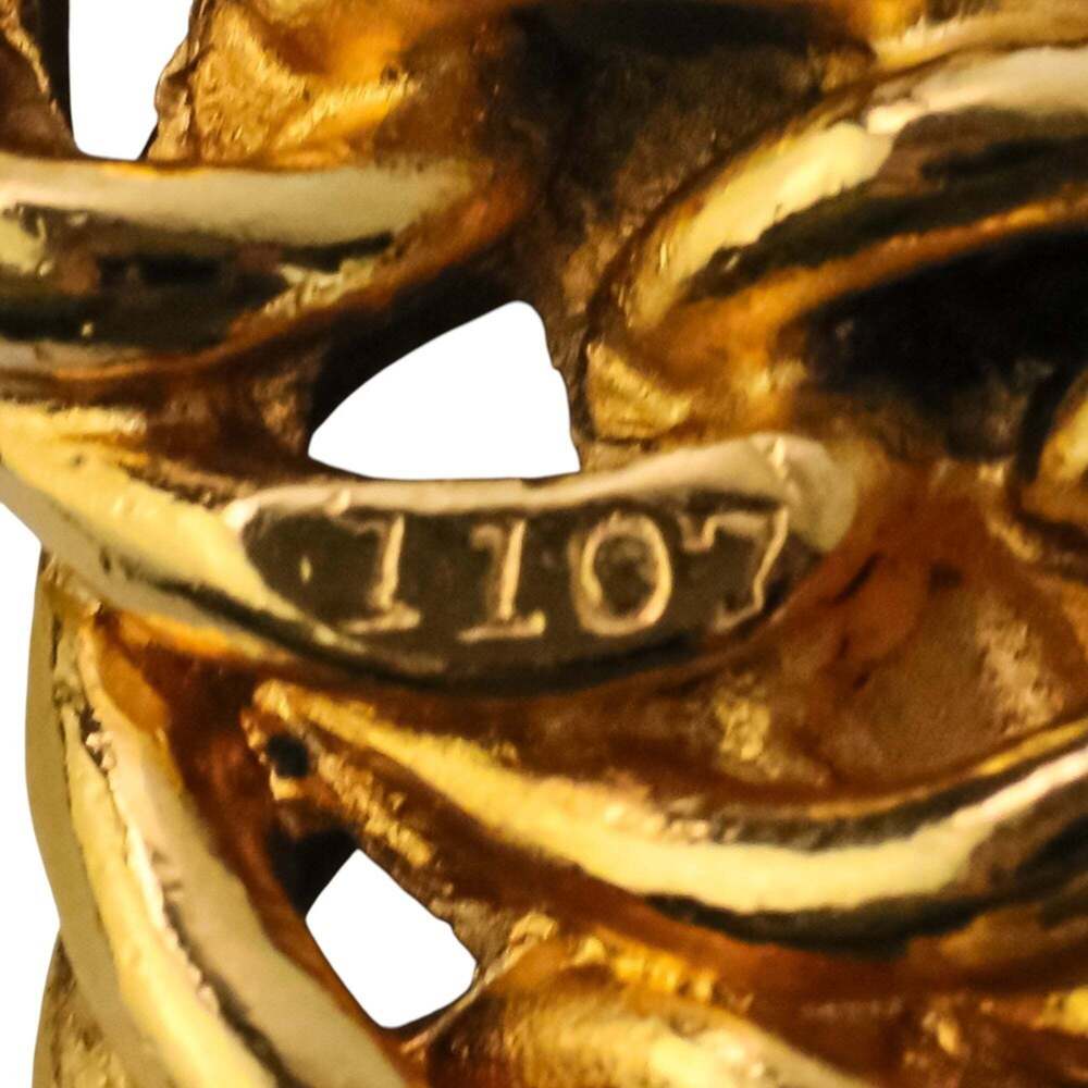 CHANEL Vintage Gold Logo Brooch - Picture 9 of 12